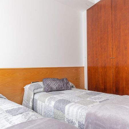 Mazi Apartments Colon Вик Экстерьер фото