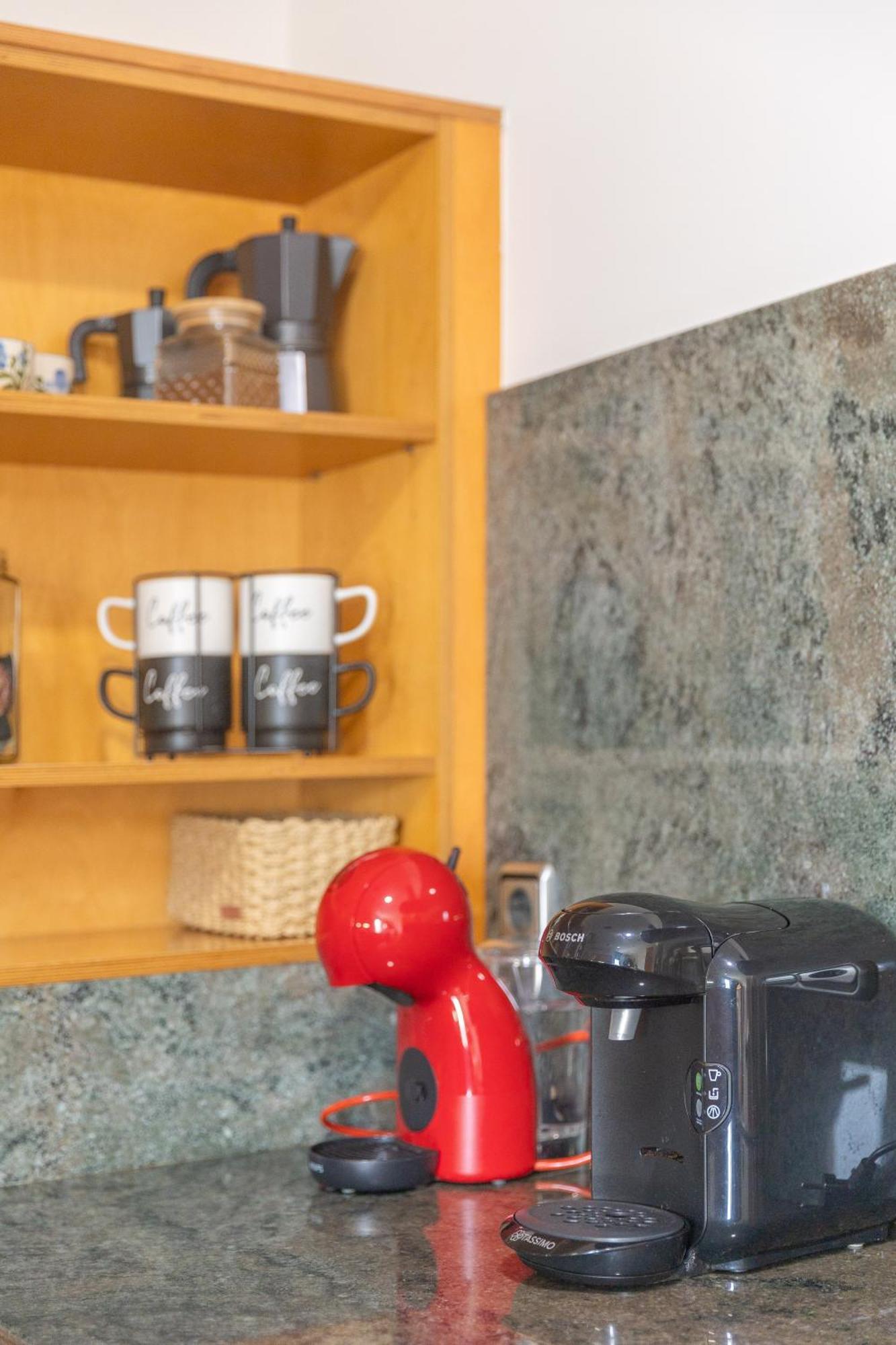 Mazi Apartments Colon Вик Экстерьер фото