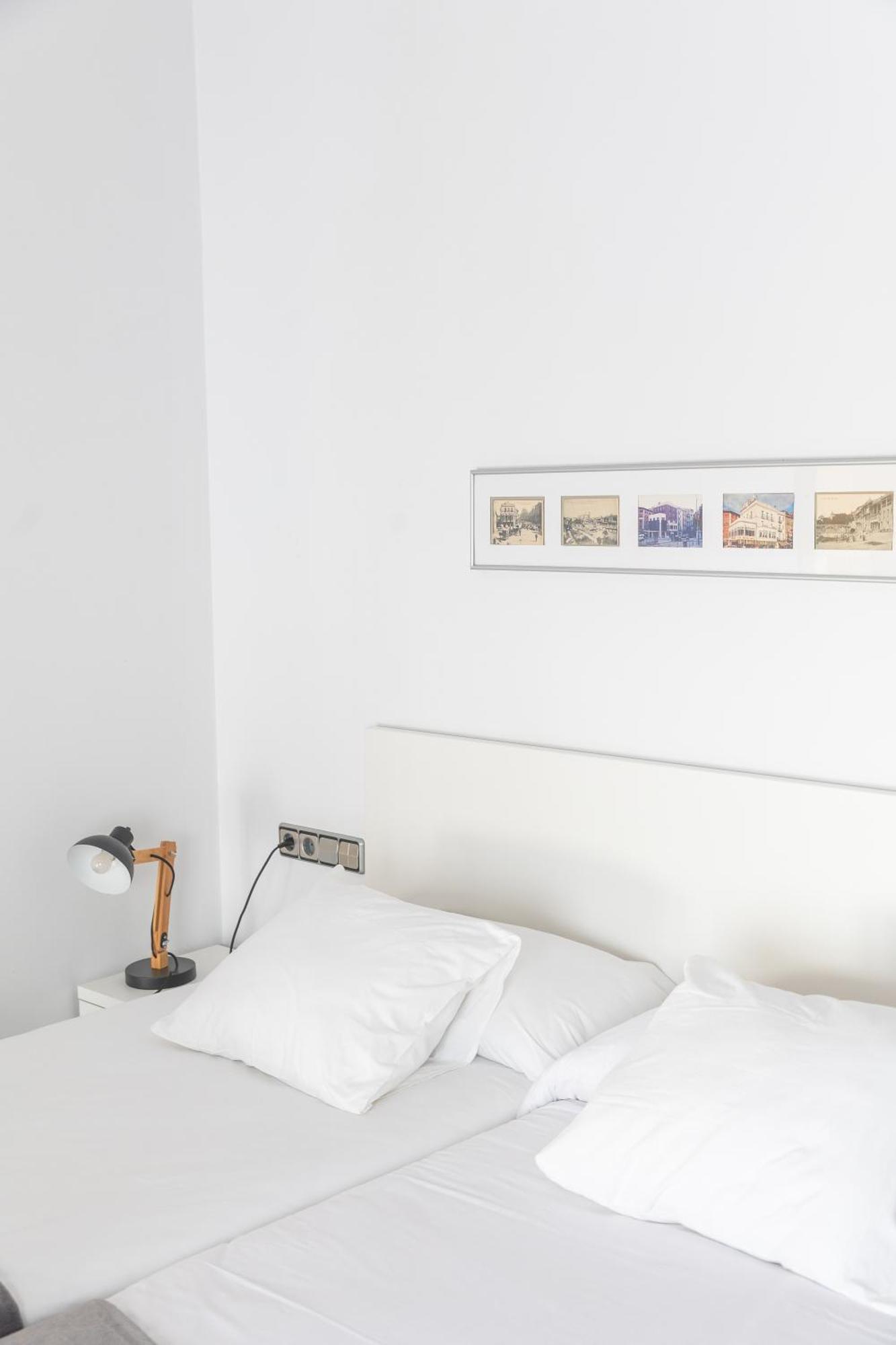 Mazi Apartments Colon Вик Экстерьер фото